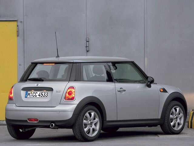 Мини Ван, Хэтчбек 2001 - н.в. Mini  1.4 16V D