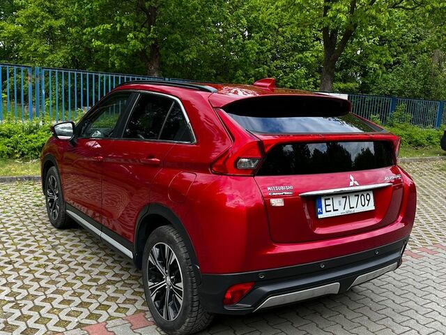 Мицубиси Eclipse Cross, объемом двигателя 1.5 л и пробегом 75 тыс. км за 18121 $, фото 6 на Automoto.ua