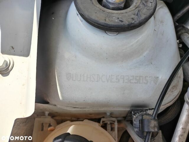 Дачия Duster, объемом двигателя 1.6 л и пробегом 82 тыс. км за 8618 $, фото 19 на Automoto.ua