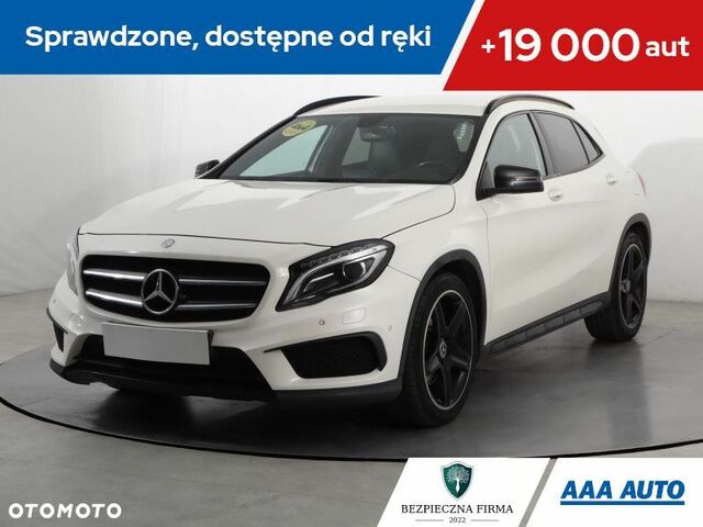 Мерседес ГЛА-Клас 2014 у Європі на Automoto.ua Білий Мерседес ГЛА-Клас, об'ємом двигуна 1 л та пробігом 190 тис. км за 16465 $, фото 1 на Automoto.ua