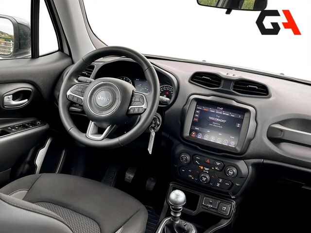 Джип Ренегат 2023 в Европе на Automoto.ua Белый Джип Ренегат, объемом двигателя 1.6 л и пробегом 92 тыс. км за 22630 $, фото 11 на Automoto.ua