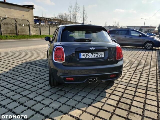 Міні Cooper S, об'ємом двигуна 2 л та пробігом 208 тис. км за 10799 $, фото 8 на Automoto.ua