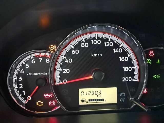 Мицубиси Спейс Стар 2024 в Европе на Automoto.ua Черный Мицубиси Спейс Стар, объемом двигателя 1.19 л и пробегом 11 тыс. км за 15790 $, фото 7 на Automoto.ua