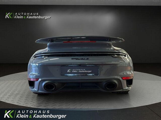 Сірий Порше 911, об'ємом двигуна 3.75 л та пробігом 1 тис. км за 325699 $, фото 5 на Automoto.ua