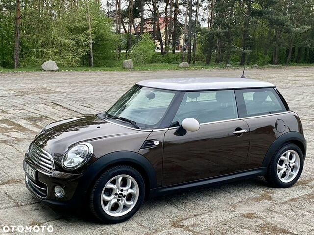 Міні Cooper, об'ємом двигуна 1.6 л та пробігом 158 тис. км за 7754 $, фото 10 на Automoto.ua