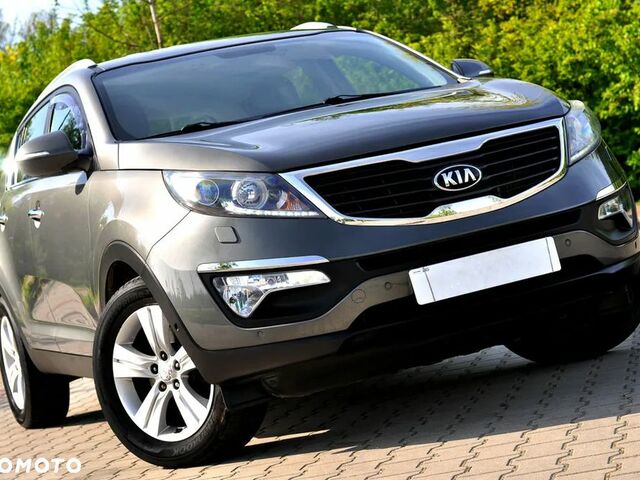 Киа Sportage, объемом двигателя 1.69 л и пробегом 190 тыс. км за 8143 $, фото 9 на Automoto.ua