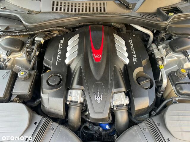 Мазераті Quattroporte, об'ємом двигуна 3.8 л та пробігом 85 тис. км за 26878 $, фото 13 на Automoto.ua