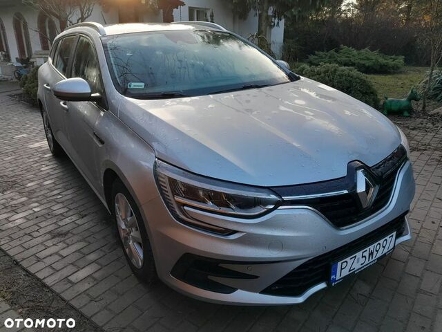 Рено Меган 2022 у Європі на Automoto.ua Сірий Рено Меган, об'ємом двигуна 1 л та пробігом 132 тис. км за 12809 $, фото 4 на Automoto.ua