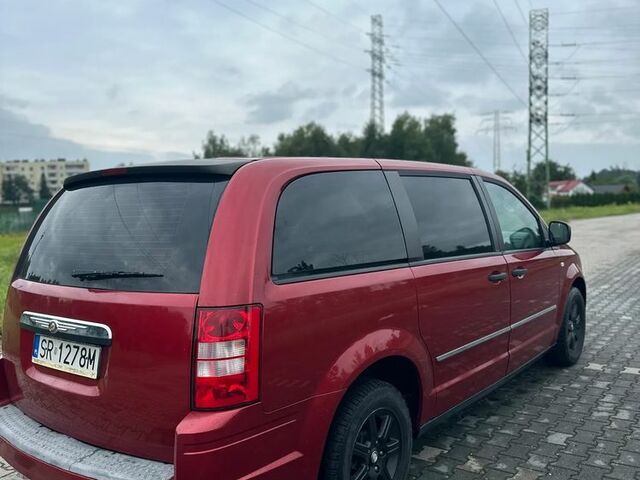 Крайслер Grand Voyager, об'ємом двигуна 2.77 л та пробігом 305 тис. км за 5076 $, фото 5 на Automoto.ua