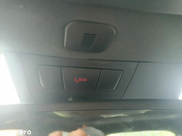 Мерседес ГЛА-Класс 2019 в Европе на Automoto.ua Серый Мерседес ГЛА-Класс, объемом двигателя 1 л и пробегом 88 тыс. км за 20218 $, фото 27 на Automoto.ua