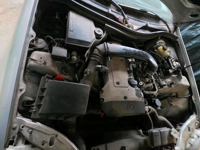 Мерседес 200 1998 в Европе на Automoto.ua Мерседес 200, объемом двигателя 0 л и пробегом 250 тыс. км за 1550 $, фото 6 на Automoto.ua