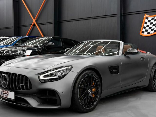 Сірий Мерседес AMG GT, об'ємом двигуна 3.98 л та пробігом 39 тис. км за 138859 $, фото 20 на Automoto.ua