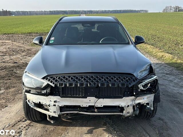 Мерседес Ц-Класс 2022 в Европе на Automoto.ua Серый Мерседес Ц-Класс, объемом двигателя 1 л и пробегом 48 тыс. км за 16829 $, фото 4 на Automoto.ua
