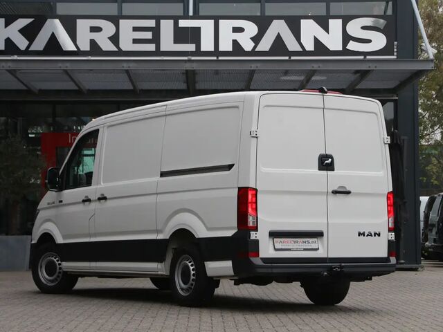 Фольксваген Крафтер 2022 в Европе на Automoto.ua Белый Фольксваген Крафтер, объемом двигателя 1.97 л и пробегом 37826 тыс. км за 45920 $, фото 1 на Automoto.ua