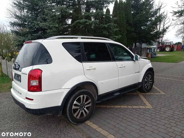 Cанг Йонг Rexton, об'ємом двигуна 2 л та пробігом 84 тис. км за 5162 $, фото 4 на Automoto.ua