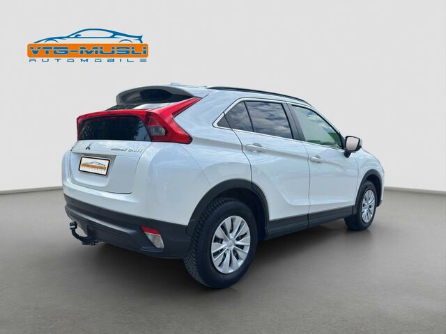 Мицубиси Эклипс 2019 в Европе на Automoto.ua Мицубиси Эклипс, объемом двигателя 1.5 л и пробегом 73 тыс. км за 14988 $, фото 4 на Automoto.ua