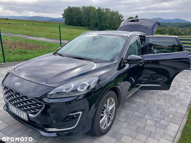 Форд Куга, об'ємом двигуна 2 л та пробігом 79 тис. км за 28942 $, фото 1 на Automoto.ua