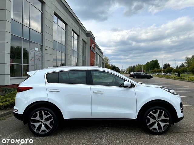 Кіа Sportage, об'ємом двигуна 1.59 л та пробігом 78 тис. км за 15097 $, фото 8 на Automoto.ua