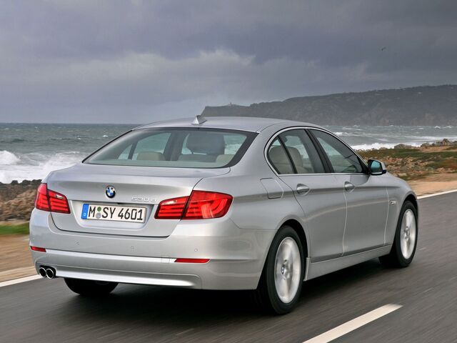 БМВ 5 Серія, Седан 2010 - н.в. 528i xDrive (F10)