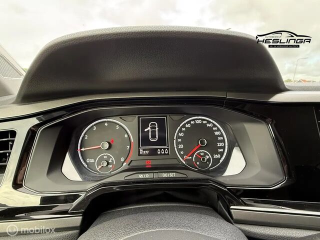 Фольксваген Поло 2019 у Європі на Automoto.ua Чорний Фольксваген Поло, об'ємом двигуна 1 л та пробігом 82 тис. км за 15719 $, фото 9 на Automoto.ua