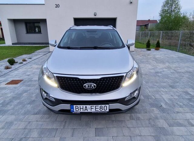 Кіа Sportage, об'ємом двигуна 1.59 л та пробігом 167 тис. км за 12073 $, фото 24 на Automoto.ua