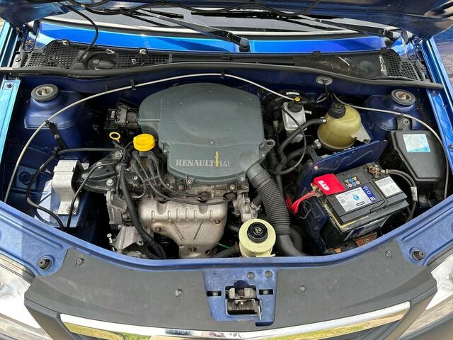 Синій Дачія Logan, об'ємом двигуна 1.39 л та пробігом 125 тис. км за 2366 $, фото 8 на Automoto.ua