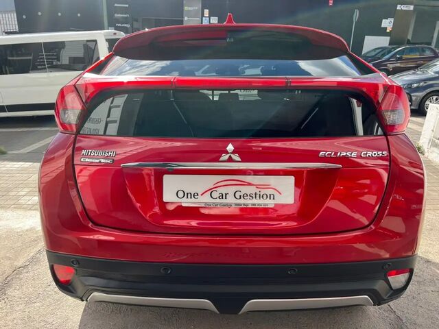 Мицубиси Eclipse Cross 2019 в Европе на Automoto.ua Красный Мицубиси Eclipse Cross, объемом двигателя 1.5 л и пробегом 91 тыс. км за 17995 $, фото 4 на Automoto.ua