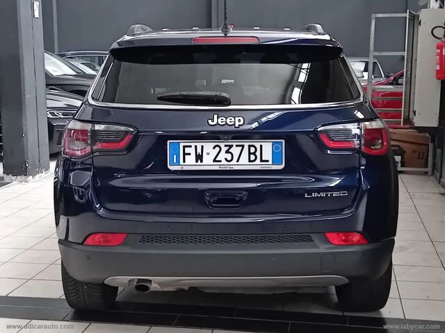 Джип Компас 2019 в Европе на Automoto.ua Синий Джип Компас, объемом двигателя 1.6 л и пробегом 69 тыс. км за 20937 $, фото 4 на Automoto.ua