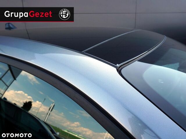 Альфа Ромео Джуніор 2025 у Європі на Automoto.ua Сірий Альфа Ромео Джуніор, об'ємом двигуна 1 л та пробігом 5 тис. км за 144715 $, фото 11 на Automoto.ua