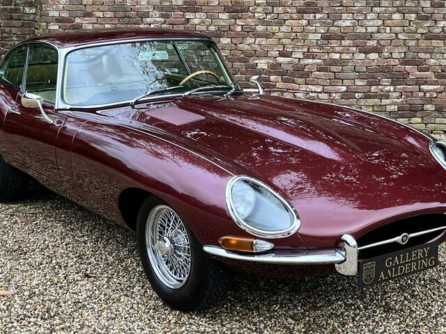 Червоний Ягуар E-Type, об'ємом двигуна 0 л та пробігом 30 тис. км за 158197 $, фото 7 на Automoto.ua