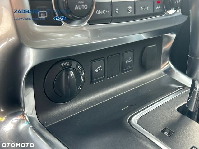 Мерседес X-Class 2019 у Європі на Automoto.ua Чорний Мерседес X-Class, об'ємом двигуна 2.3 л та пробігом 102 тис. км за 33632 $, фото 21 на Automoto.ua