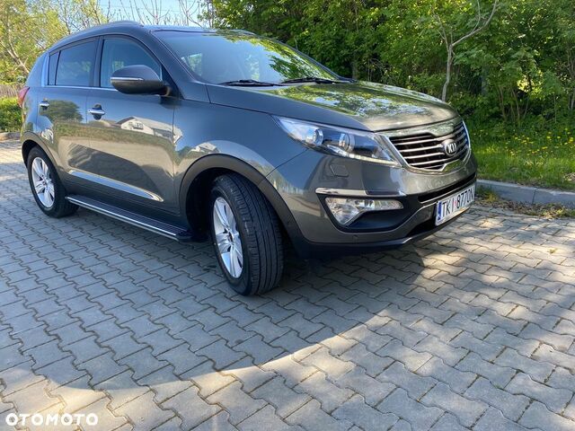 Кіа Sportage, об'ємом двигуна 1.59 л та пробігом 171 тис. км за 9698 $, фото 3 на Automoto.ua