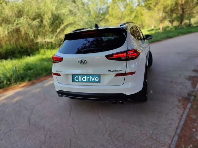 Хендай Туксон 2019 у Європі на Automoto.ua Білий Хендай Туксон, об'ємом двигуна 1.6 л та пробігом 132 тис. км за 19842 $, фото 5 на Automoto.ua