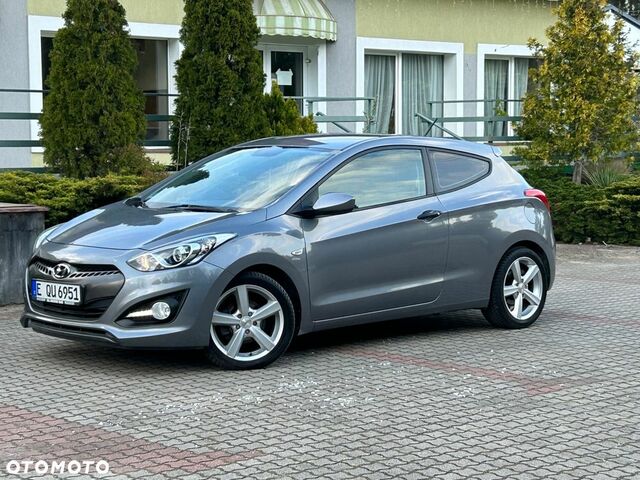 Хендай i30, об'ємом двигуна 1.4 л та пробігом 178 тис. км за 6458 $, фото 1 на Automoto.ua