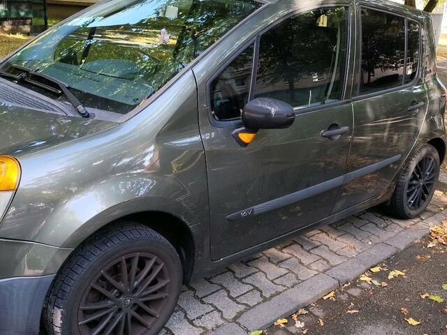 Рено Модус 2025 в Европе на Automoto.ua Коричневый Рено Модус, объемом двигателя 0 л и пробегом 168 тыс. км за 500 $, фото 1 на Automoto.ua