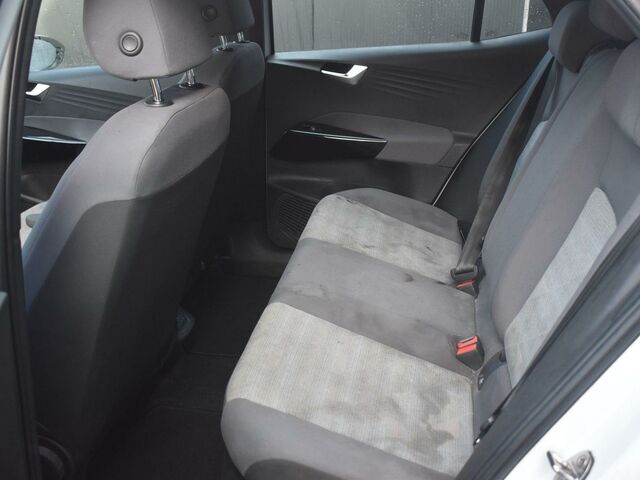 Фольксваген ID.3 2020 в Европе на Automoto.ua Белый Фольксваген ID.3, объемом двигателя 0 л и пробегом 154 тыс. км за 11192 $, фото 5 на Automoto.ua