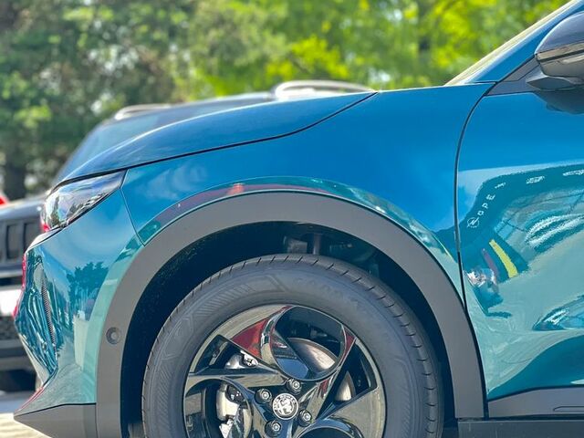 Альфа Ромео Джуниор 2025 в Европе на Automoto.ua Синий Альфа Ромео Джуниор, объемом двигателя 1 л и пробегом 2 тыс. км за 31453 $, фото 7 на Automoto.ua