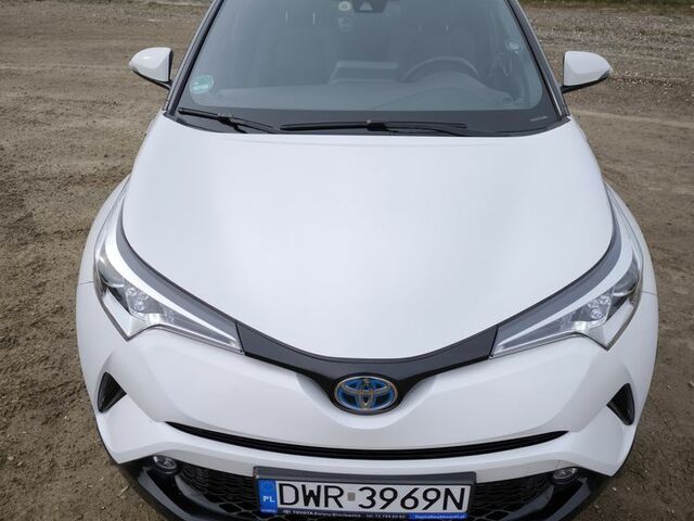 Тойота C-HR, объемом двигателя 1.8 л и пробегом 23 тыс. км за 19870 $, фото 2 на Automoto.ua