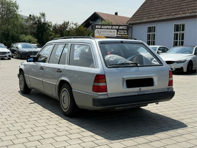 Мерседес 200 1993 в Европе на Automoto.ua Серебряный Мерседес 200, объемом двигателя 2 л и пробегом 287 тыс. км за 4116 $, фото 7 на Automoto.ua