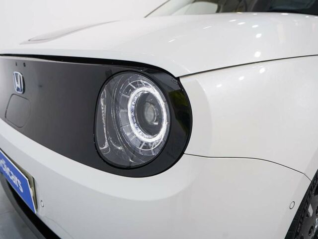 Білий Хонда e, об'ємом двигуна 0 л та пробігом 18 тис. км за 23711 $, фото 9 на Automoto.ua