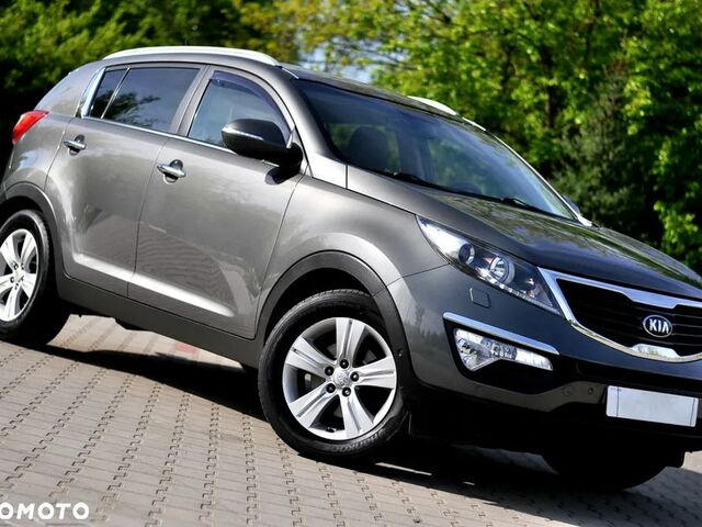 Киа Sportage, объемом двигателя 1.69 л и пробегом 190 тыс. км за 8143 $, фото 8 на Automoto.ua