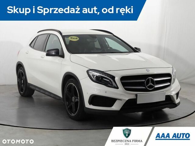 Мерседес ГЛА-Клас 2014 у Європі на Automoto.ua Білий Мерседес ГЛА-Клас, об'ємом двигуна 1 л та пробігом 190 тис. км за 16465 $, фото 1 на Automoto.ua