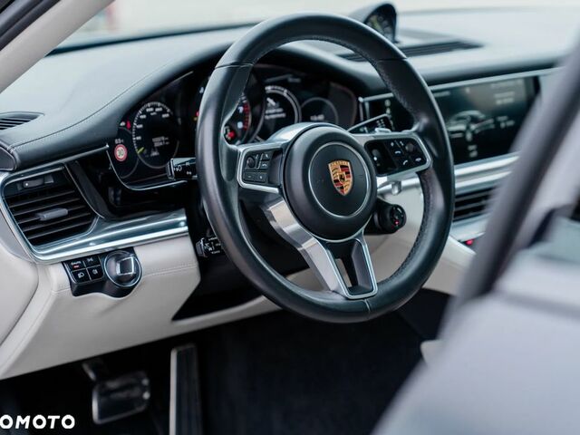 Порше Panamera, об'ємом двигуна 3 л та пробігом 100 тис. км за 84233 $, фото 15 на Automoto.ua