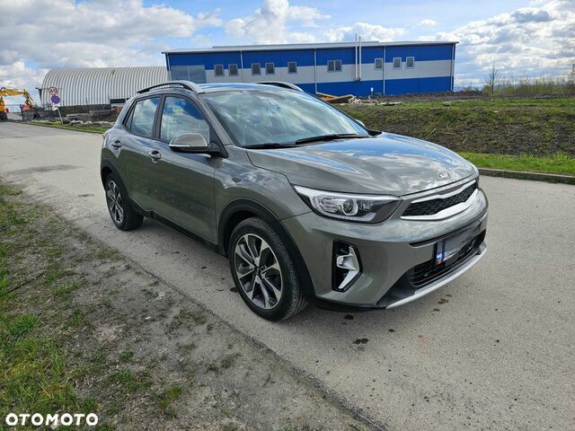 Кіа Stonic, об'ємом двигуна 1 л та пробігом 50 тис. км за 15551 $, фото 8 на Automoto.ua