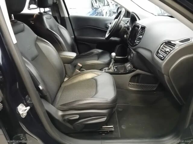 Джип Компас 2019 в Европе на Automoto.ua Синий Джип Компас, объемом двигателя 1.6 л и пробегом 69 тыс. км за 20937 $, фото 7 на Automoto.ua