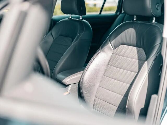 Фольксваген Гольф Вариант 2013 в Европе на Automoto.ua Синий Фольксваген Гольф Вариант, объемом двигателя 1.4 л и пробегом 157 тыс. км за 11407 $, фото 4 на Automoto.ua