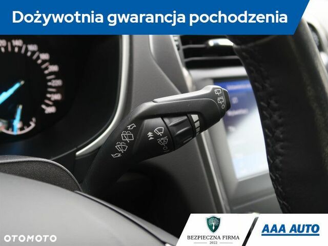 Форд Мондео, объемом двигателя 2 л и пробегом 83 тыс. км за 17495 $, фото 19 на Automoto.ua