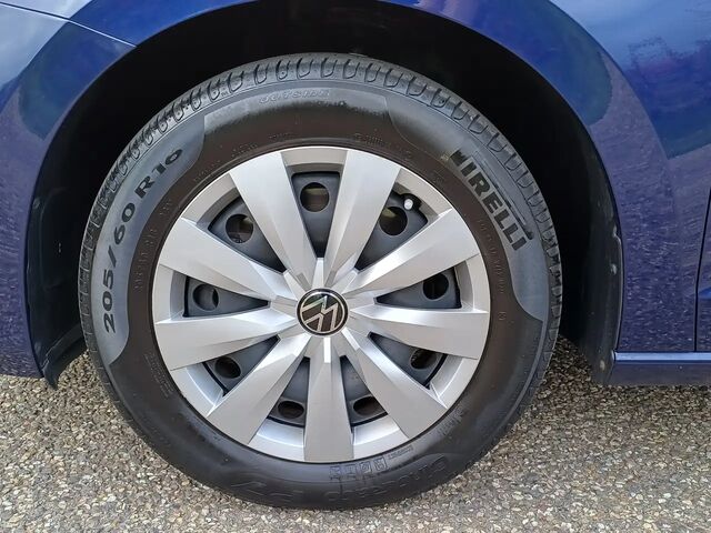 Фольксваген Туран 2020 в Европе на Automoto.ua Синий Фольксваген Туран, объемом двигателя 1.5 л и пробегом 110 тыс. км за 29104 $, фото 11 на Automoto.ua