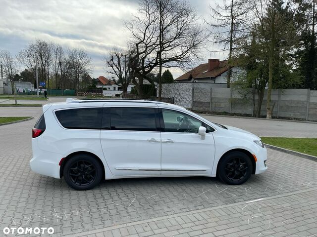 Крайслер Pacifica, об'ємом двигуна 3.61 л та пробігом 96 тис. км за 22138 $, фото 24 на Automoto.ua