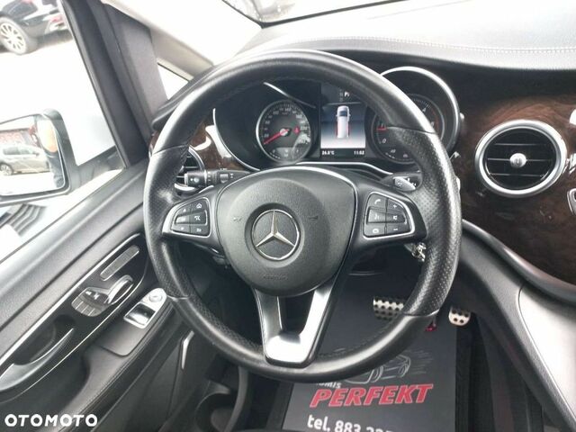 Мерседес В-Класс 2015 в Европе на Automoto.ua Белый Мерседес В-Класс, объемом двигателя 2.14 л и пробегом 299 тыс. км за 30676 $, фото 21 на Automoto.ua